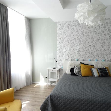 Apartament Pod Papugami Kolobrzeg-Podczele ภายนอก รูปภาพ